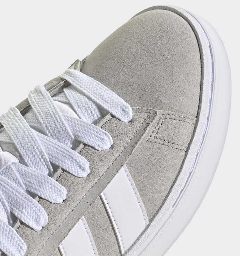 adidas Grand Court Alpha 00s Baskets basses en Gris pour hommes (357071) - pour semelles orthopédiques