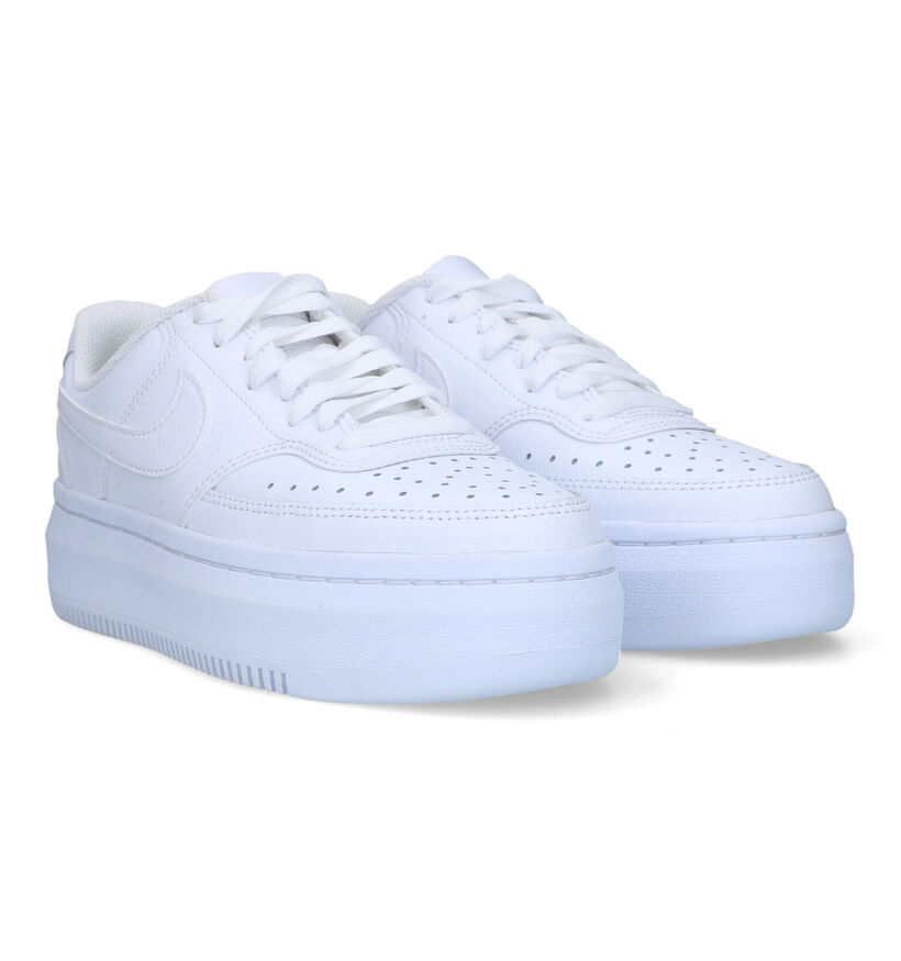 Nike Court Vision Alta Baskets en Blanc pour femmes (324627)