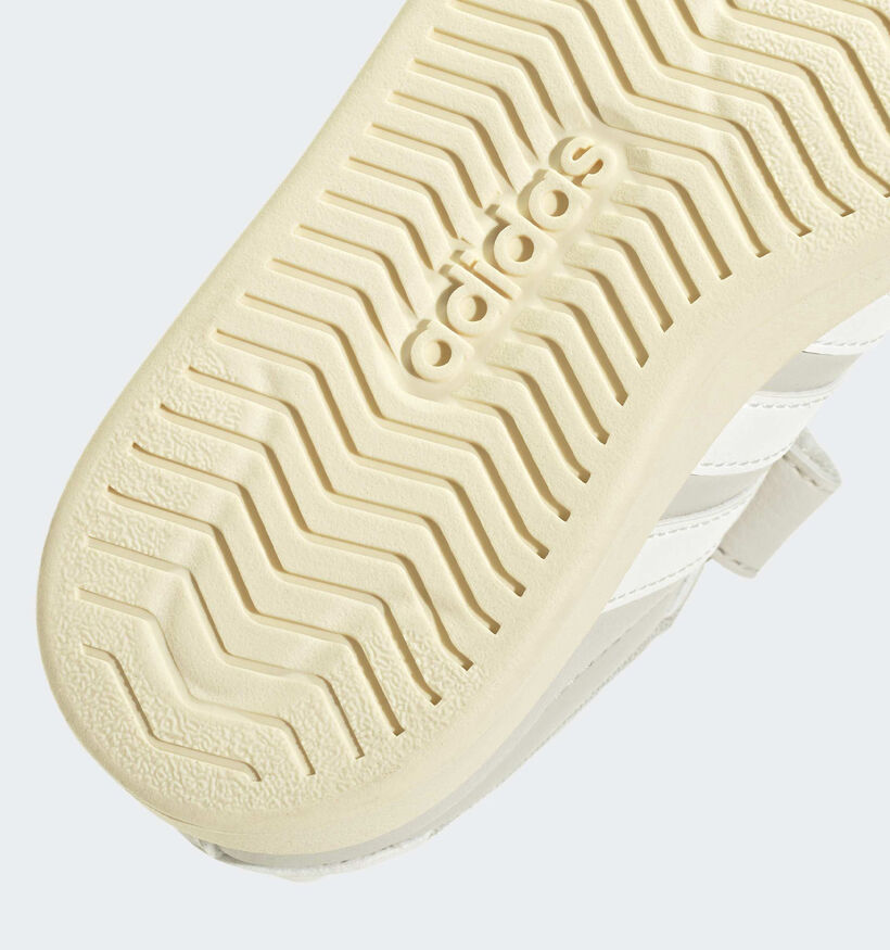 adidas Streettalk Baskets basses en Gris pour filles, gar&ccedil;ons (366753) - pour semelles orthop&eacute;diques