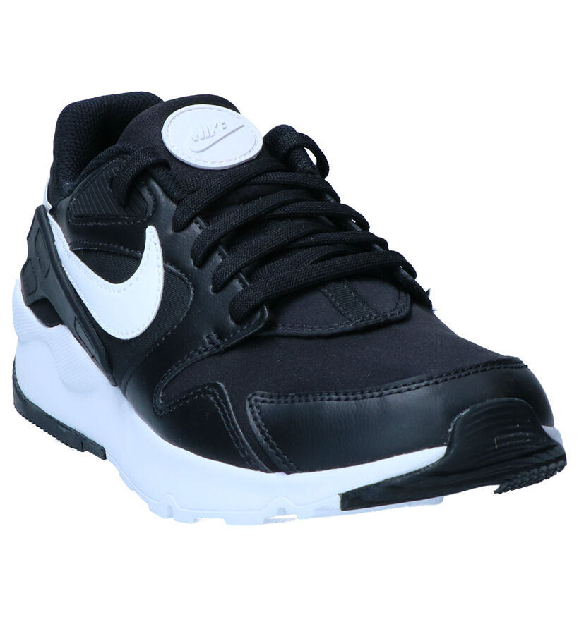 Nike Victory Zwarte Sneakers in kunstleer (261689)