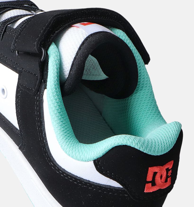 DC Shoes Manteca 4 Zwarte Skatesneakers voor jongens (355537)