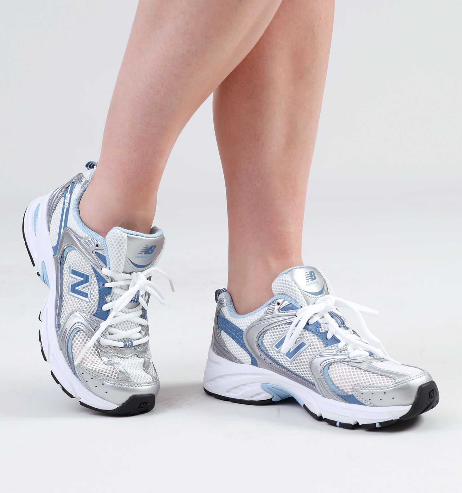 New Balance MR 530 Blauwe Sneakers | Dames Sneakers | Online op TORFS.BE
