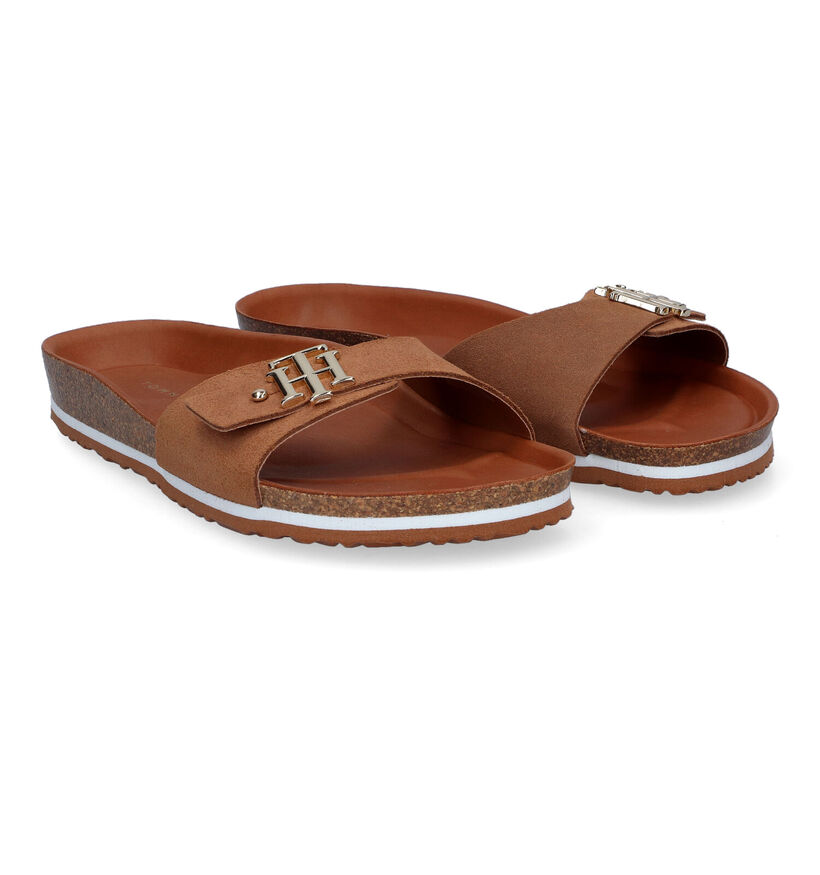 Tommy Hilfiger Molded Footbed Flat Ecru Slippers in daim (303996)