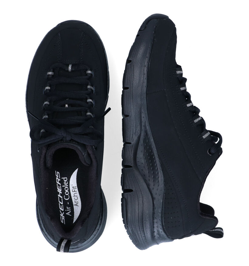 Skechers Arch Fit Baskets en Noir pour femmes (301562) - pour semelles orthopédiques