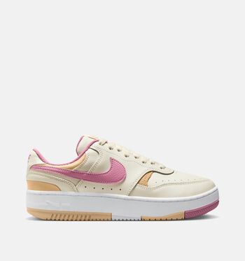 Baskets beige
