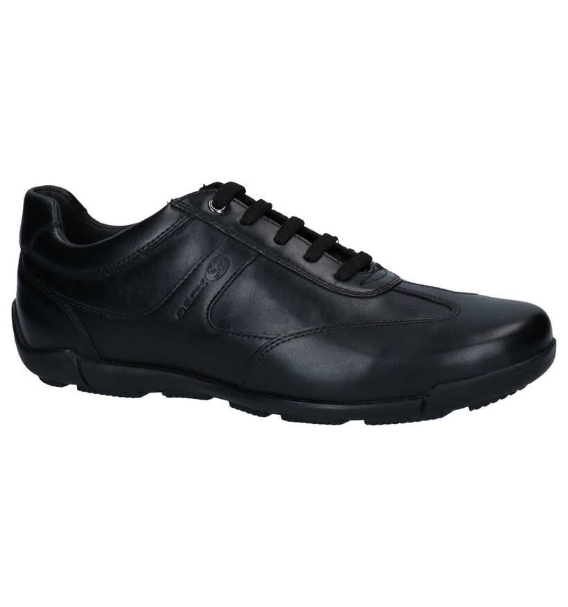 Geox Chaussures basses en Noir en cuir (251614)