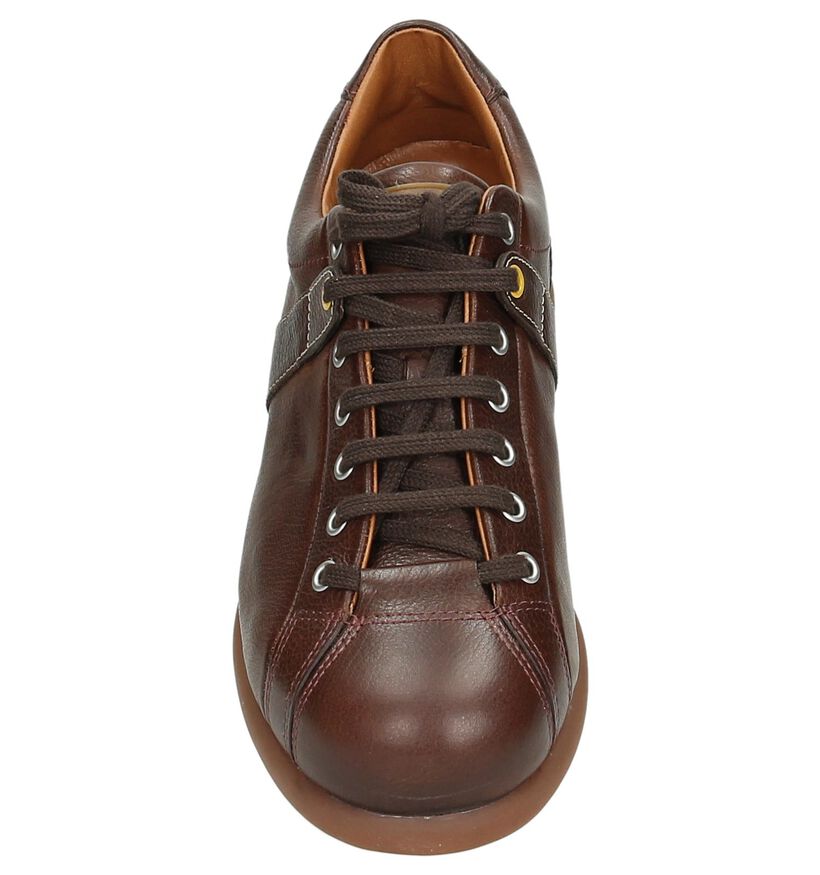 Camper Chaussures basses en Marron en cuir (168852)