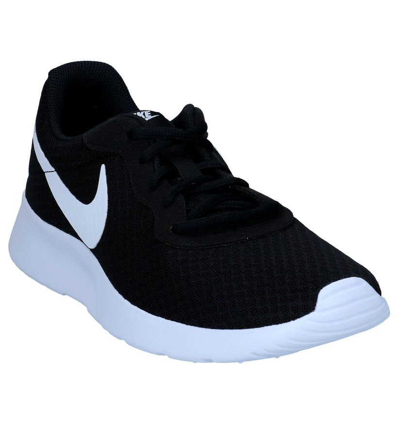 Nike Tanjun Zwarte Sneakers voor heren (309098)