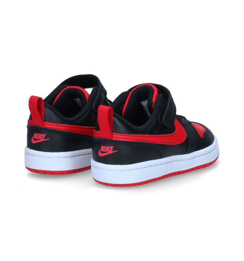 Nike Court Borough Low Baskets en Noir pour garçons (321351)