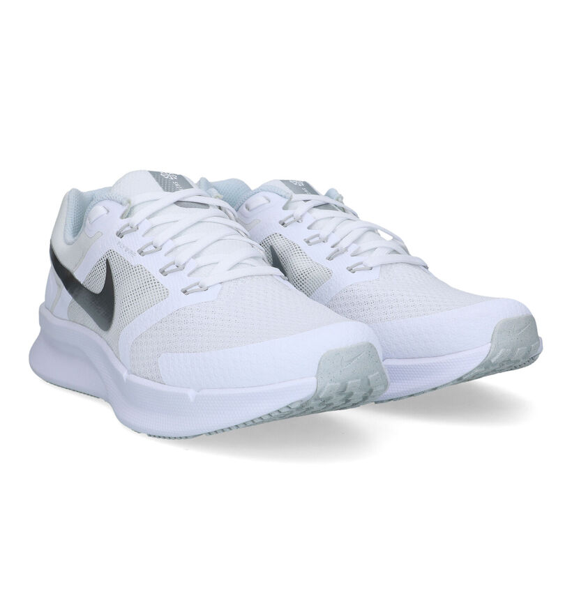 Nike Run Swift 3 Baskets en Blanc pour femmes (319223)