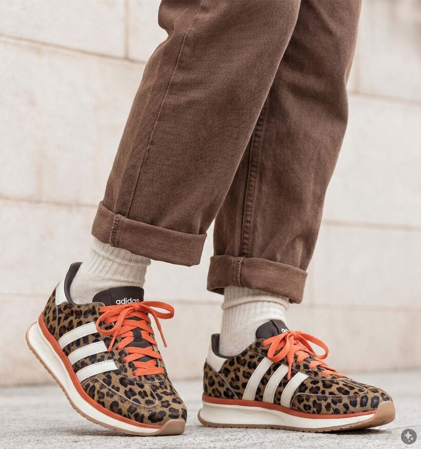 adidas Run 70s 2.0 Baskets en Marron/Orange pour femmes (380355)