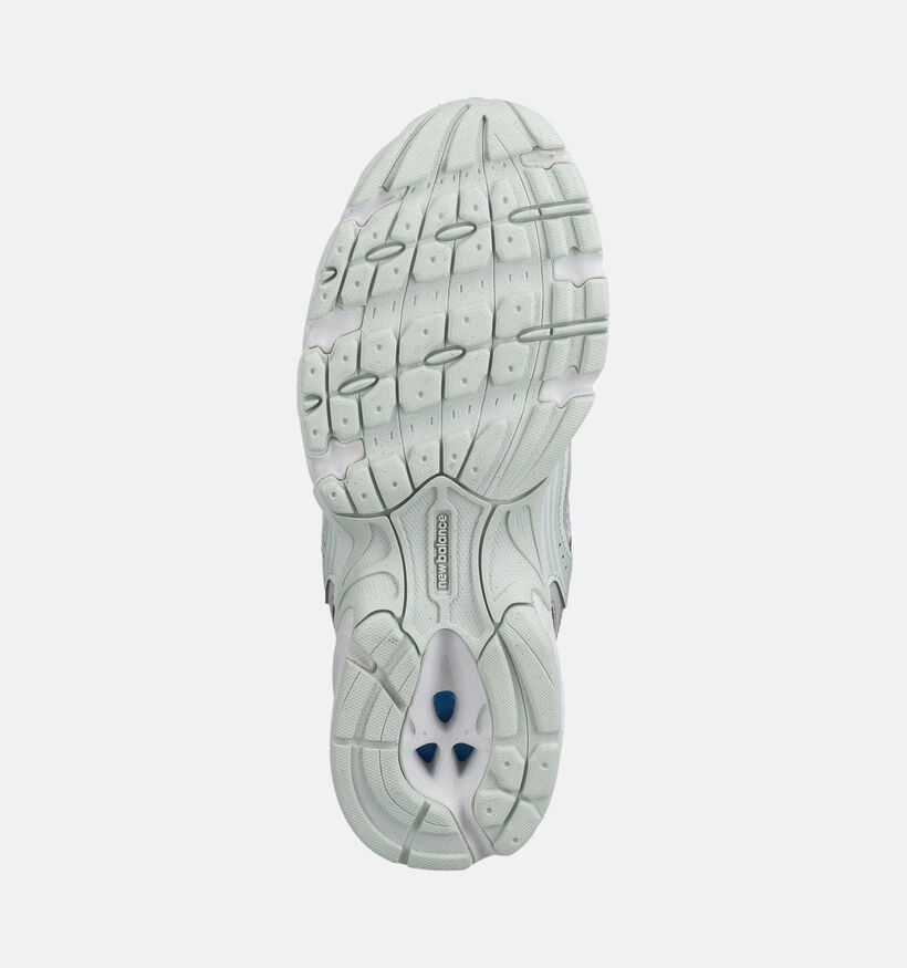 New Balance 530 Baskets basses en Blanc/Vert pour filles (375198) - pour semelles orthop&eacute;diques