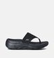 Skechers Go Walk Arch Fit 2.0 Zwarte Teenslippers voor dames (354737)