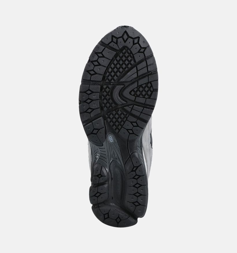 New Balance 2002 Baskets basses en Gris pour hommes (375122) - pour semelles orthop&eacute;diques