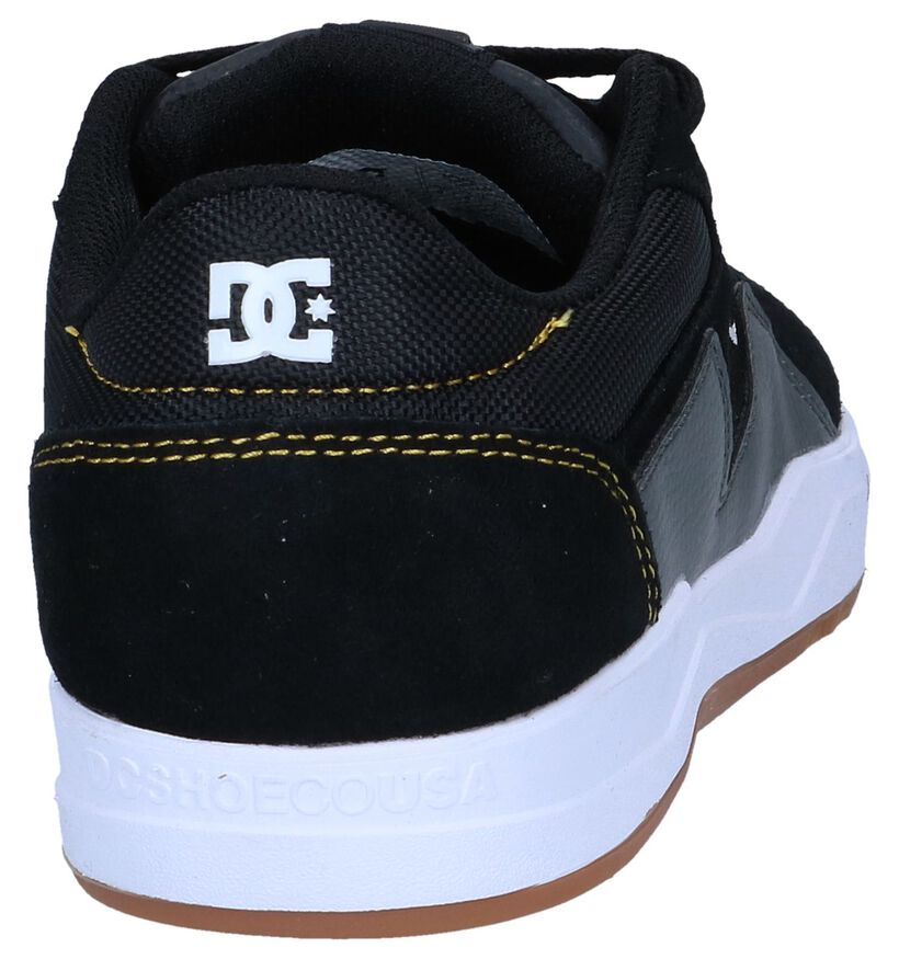 DC Shoes Barksdale Cognac Skate Sneakers in daim (254820)