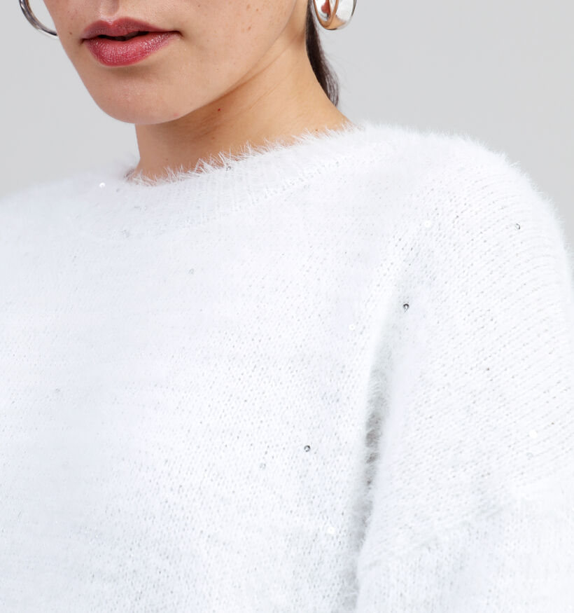Pieces Neqin Pull tricot&eacute; en Blanc pour femmes (346540)