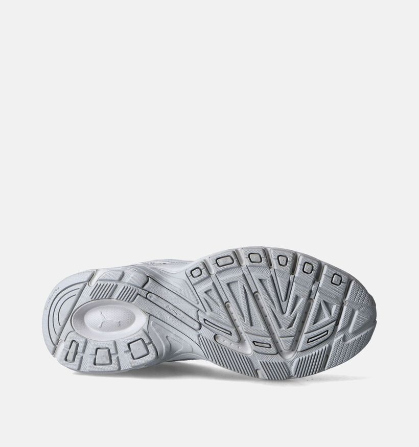 Puma Milenio Tech Suede Baskets en Blanc pour femmes (350445) - pour semelles orthopédiques