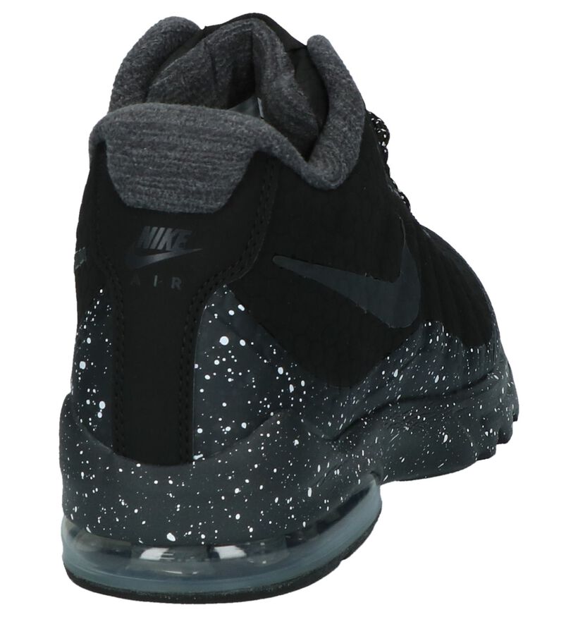Nike Air Max Baskets basses en Noir en simili cuir (205604)