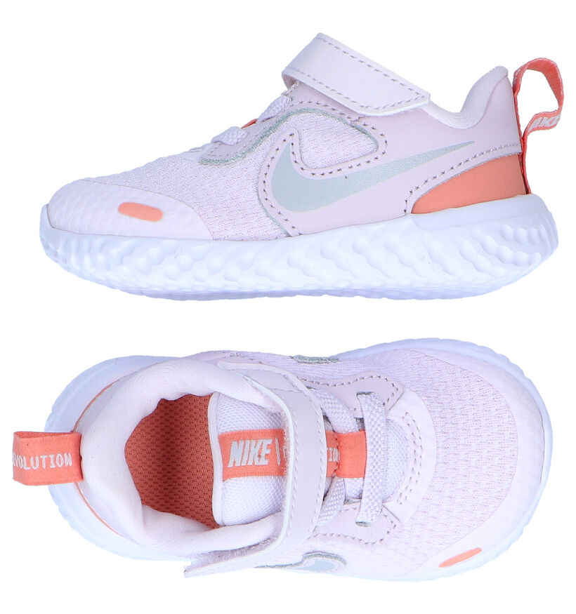 Nike Revolution Baskets en Gris en textile (291167)