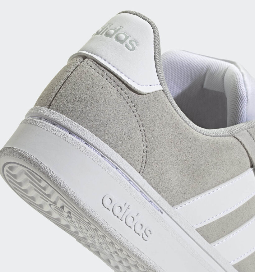 adidas Grand Court Alpha 00s Baskets basses en Gris pour hommes (357071) - pour semelles orthopédiques