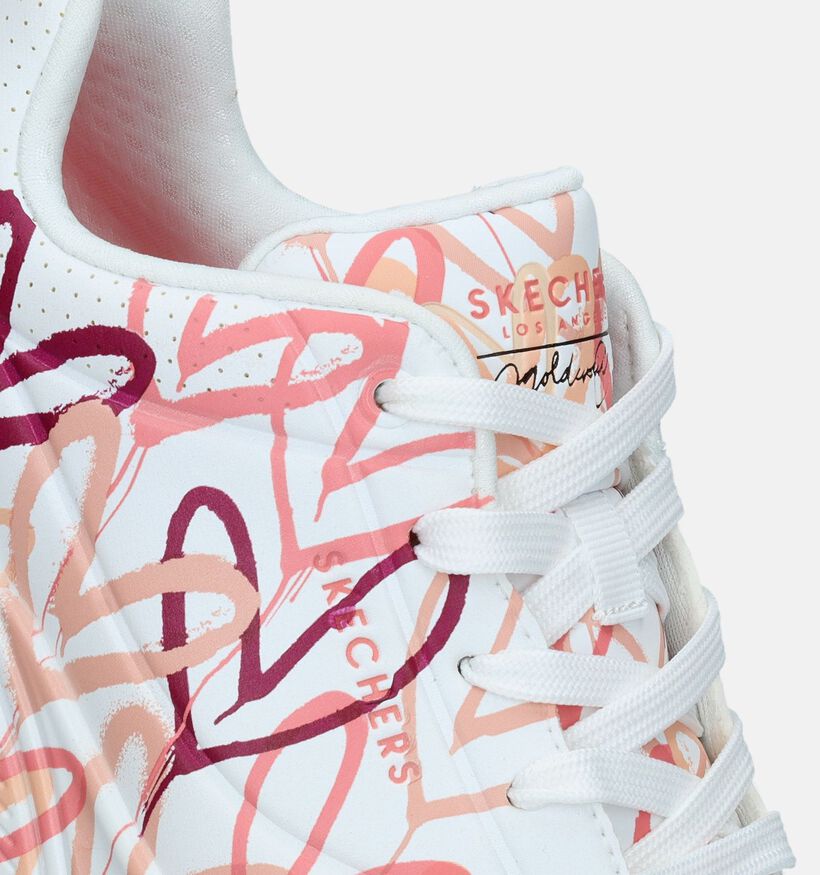 Skechers x JGoldcrown Uno Baskets en Blanc Skechers x JGoldcrown Uno Baskets en Blanc pour femmes (344734) - pour semelles orthopédiques