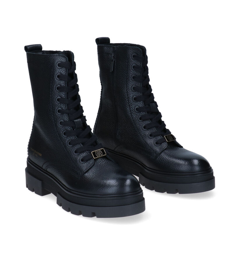 Tommy Hilfiger Monochromatic Boots de motard en Noir pour femmes (329327)