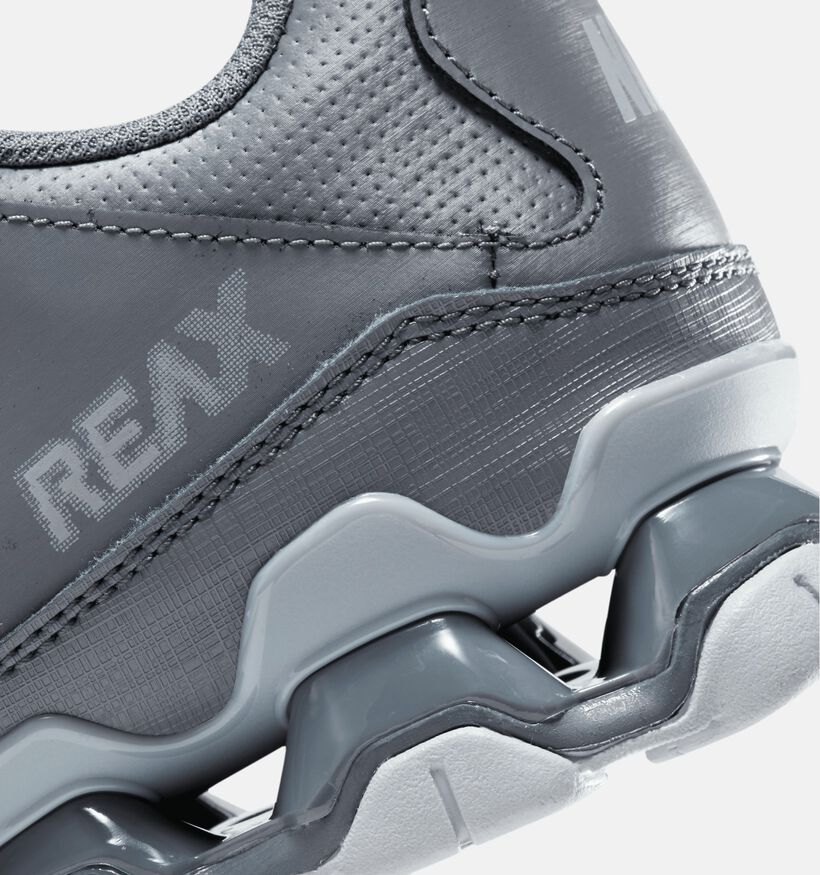 Nike Reax 8 TR Baskets en Gris pour garçons, hommes (350461)