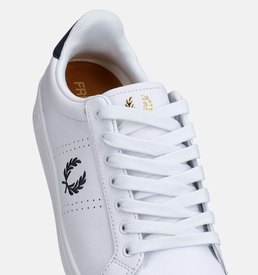 Fred Perry Chaussures &agrave; lacets en Blanc/Bleu pour hommes (365706) - pour semelles orthop&eacute;diques