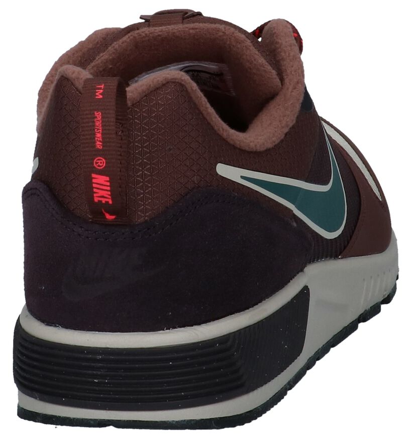 Paarse Nike Nightgazer Trail Lage Sneakers in daim (233342)