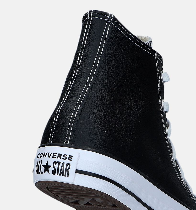 Converse Chuck Taylor All Star Baskets en Noir pour femmes (327850)