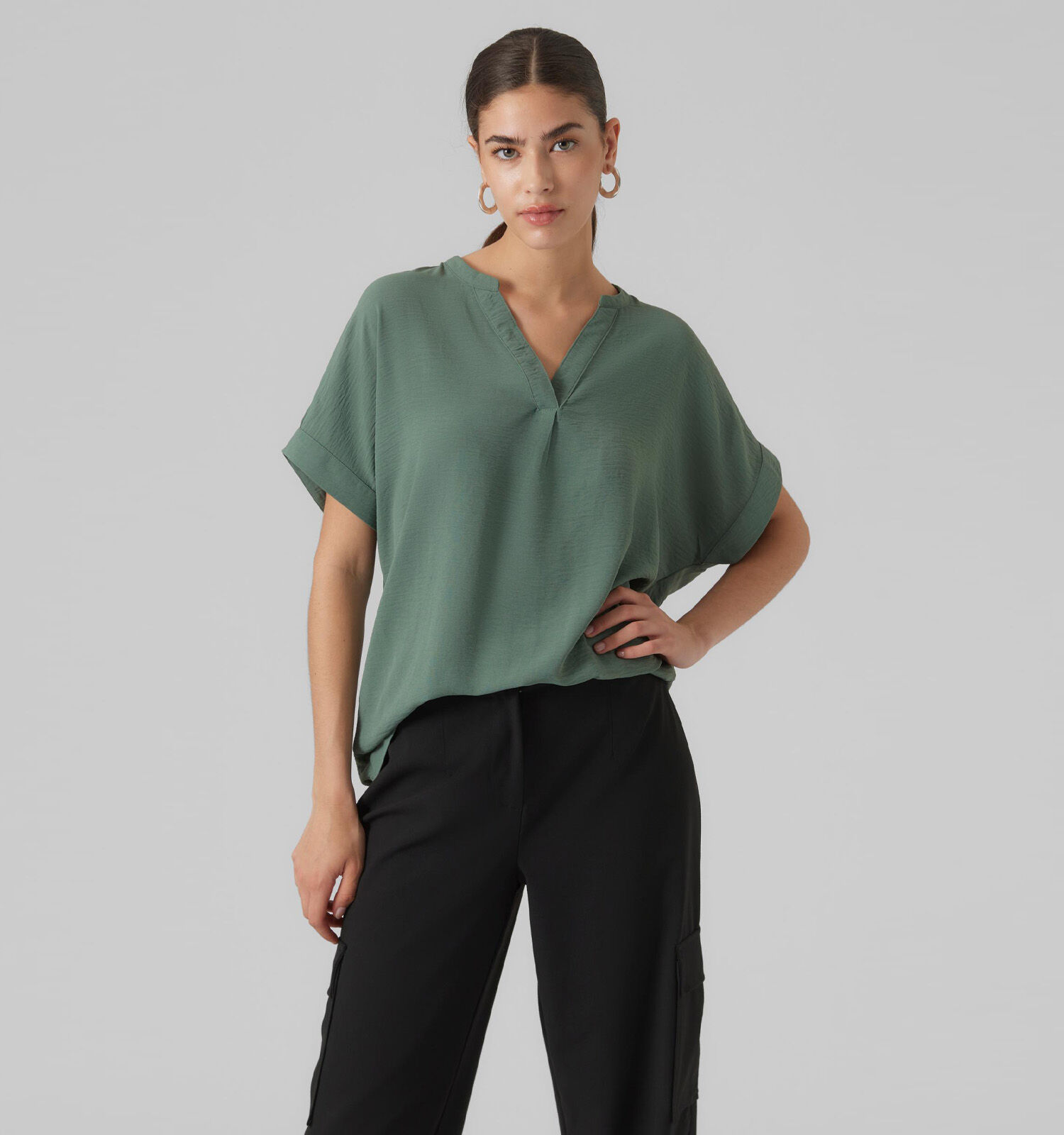 Kaki t shirt best sale dames