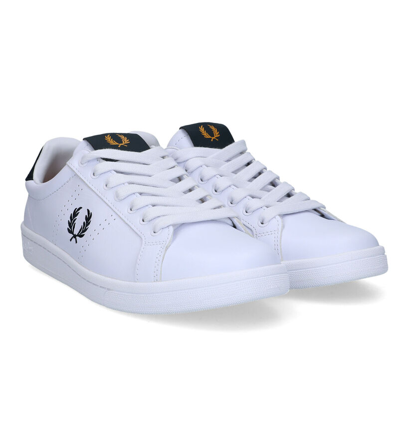 Fred Perry Chaussures à lacets en Blanc pour hommes (317782)