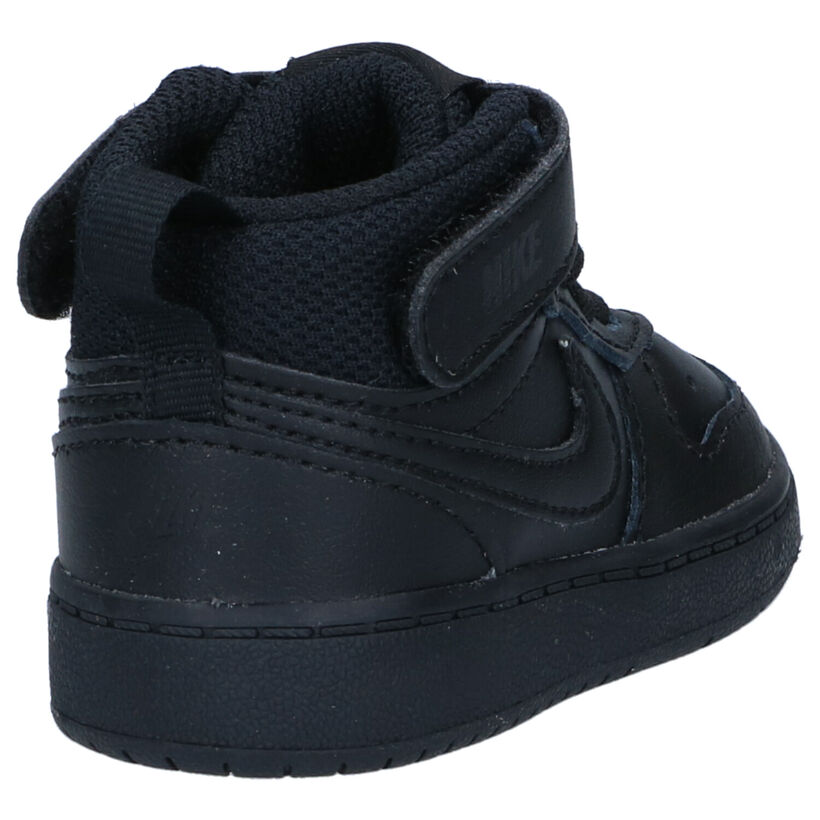 Nike Court Borough Baskets en Noir en cuir (293613)