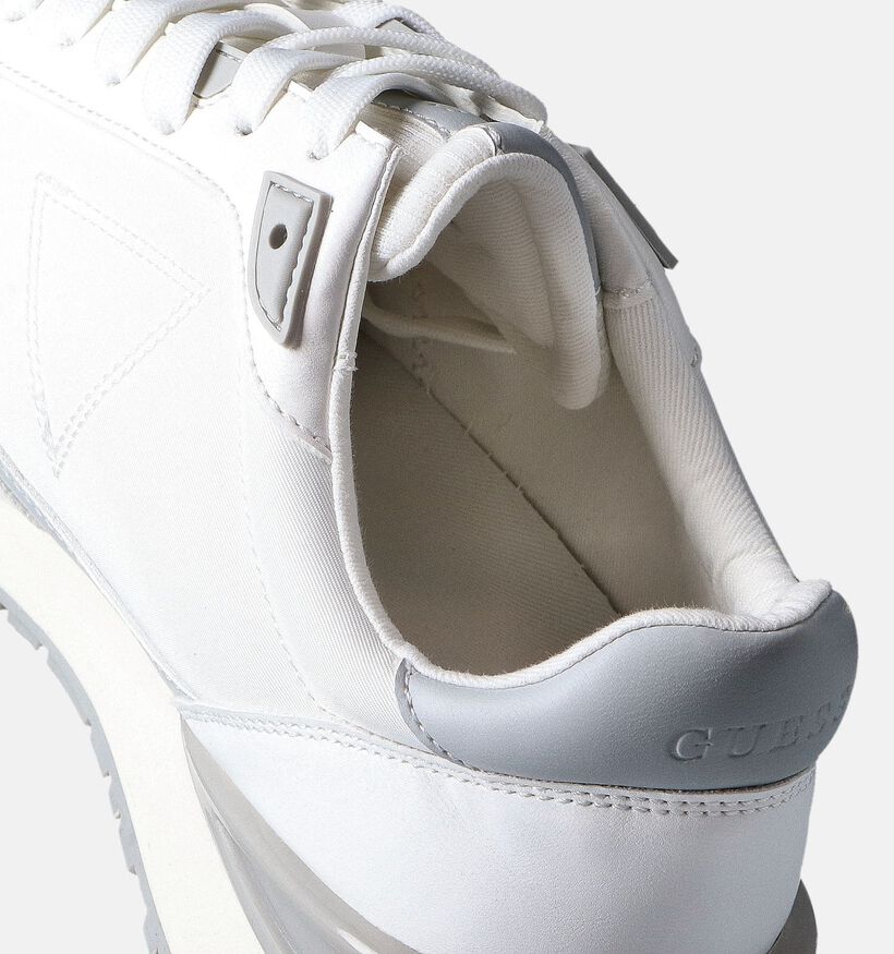 Guess Island Witte Veterschoenen voor heren (354052) - geschikt voor steunzolen
