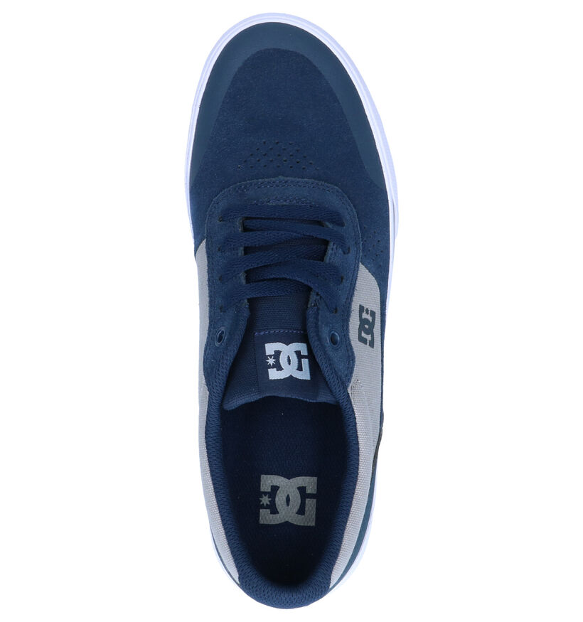 DC Shoes Switch Plus Blauwe Skateschoenen in daim (254817)