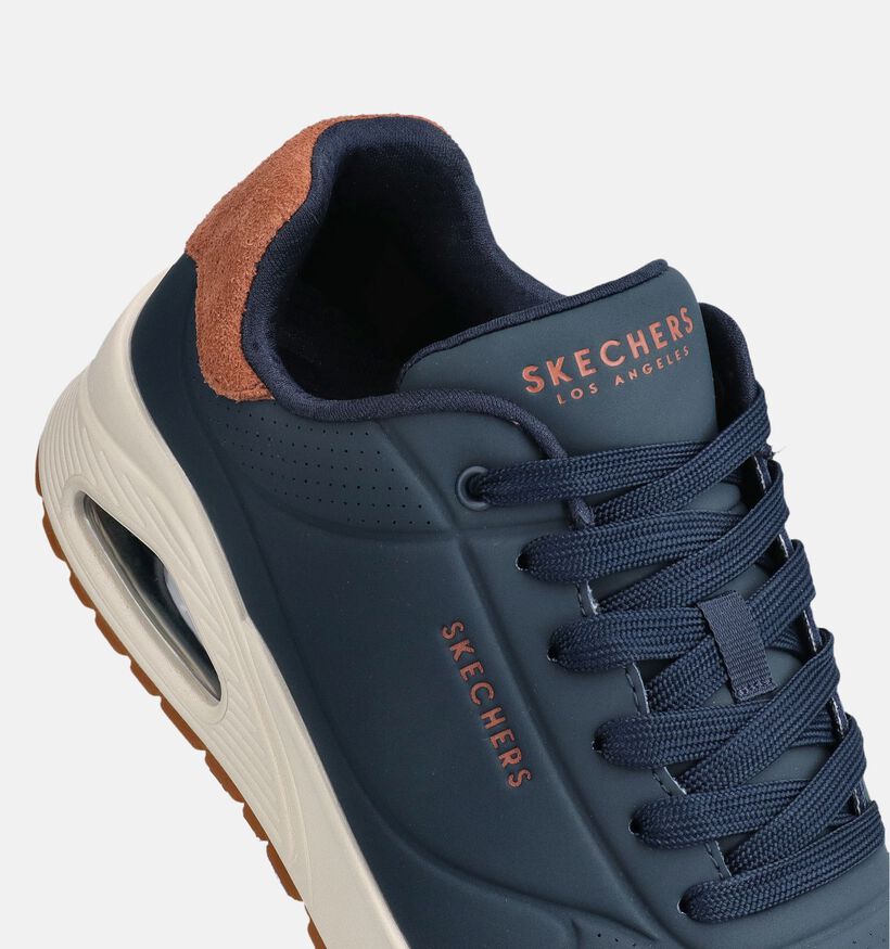 Skechers Uno Suited On Air Baskets basses en Bleu fonc&eacute; pour hommes (375633) - pour semelles orthop&eacute;diques