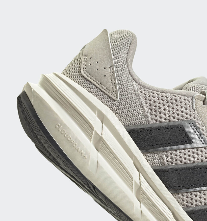 adidas Astrastar Baskets en Beige pour femmes (359428) - pour semelles orthopédiques