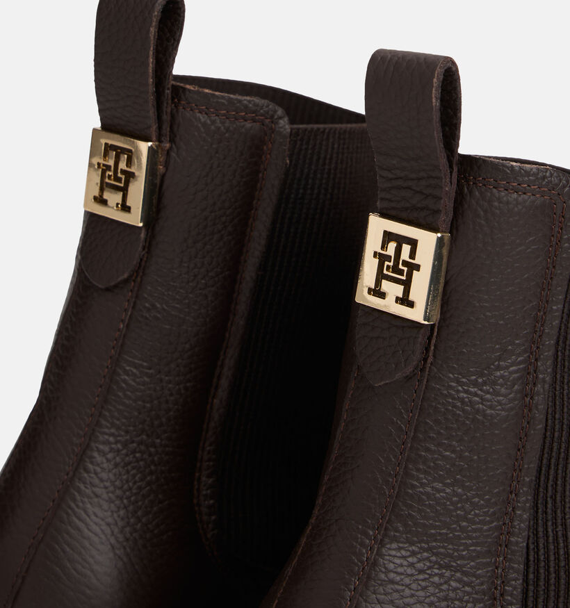 Tommy Hilfiger Plaque Pebble Bottines Chelsea en Brun foncé pour femmes (362368)