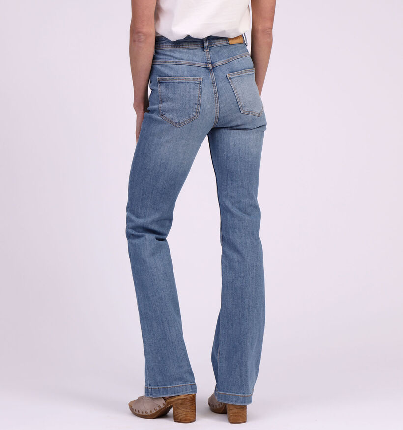 JDY Flora Flared Jeans en Bleu - L34 (311810)