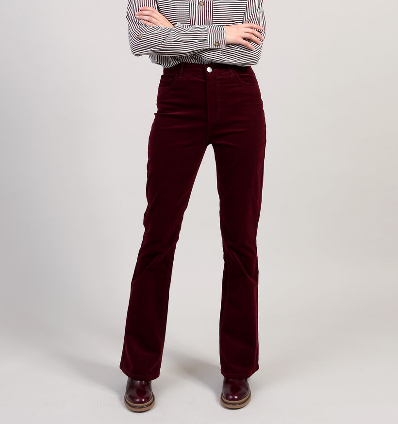 Pieces Joya Flared Corduroy Jeans en Bordeaux pour femmes (362265)