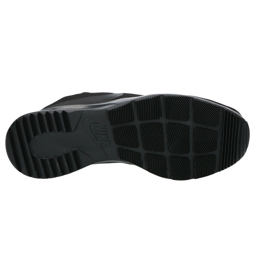 Nike Tanjun Chukka Baskets en Noir en textile (254034)