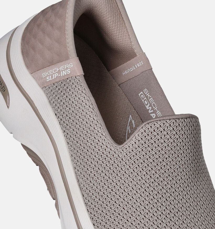 Skechers Go Walk Arch Fit Delora Slip-ins en Taupe pour femmes (351916) - pour semelles orthopédiques