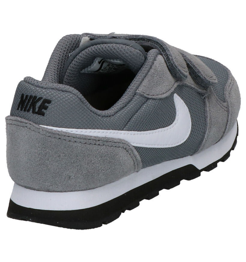 Nike MD Runner Grijze Sneakers in stof (254051)