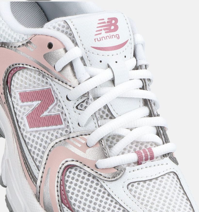 New Balance 530 Witte/Roze Sneakers voor meisjes (390096) - geschikt voor steunzolen