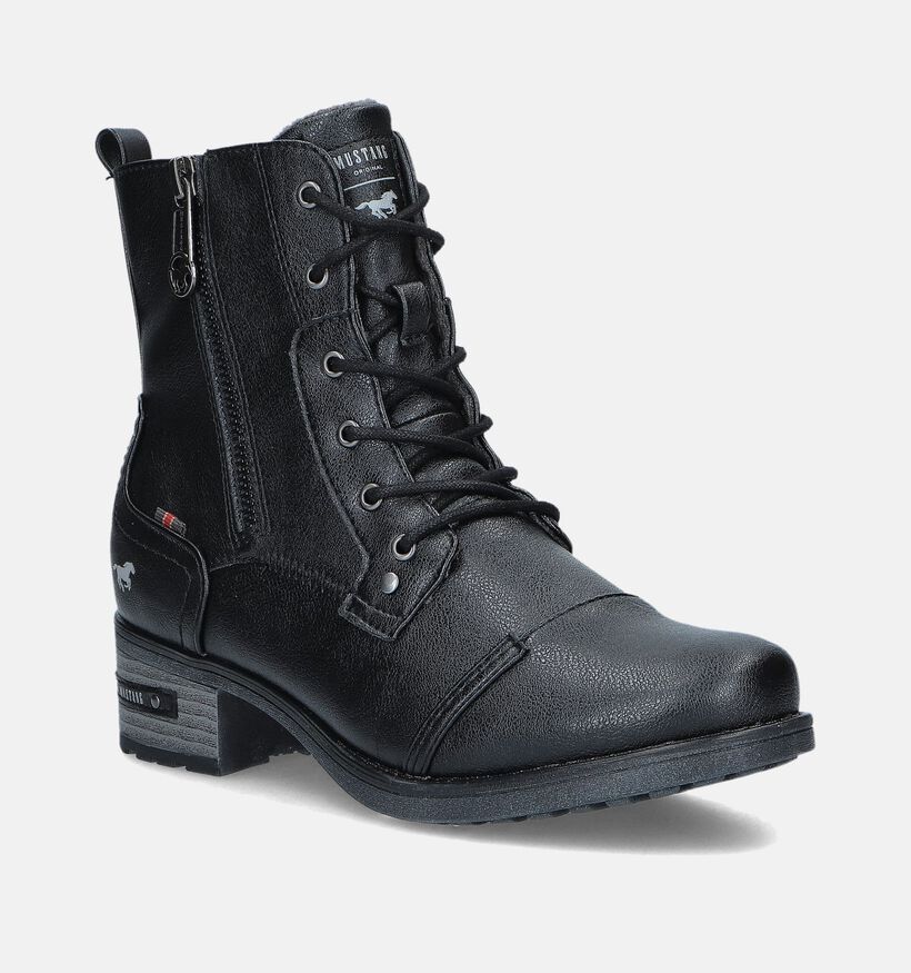 Mustang Boots à lacets en Noir pour femmes (345412)