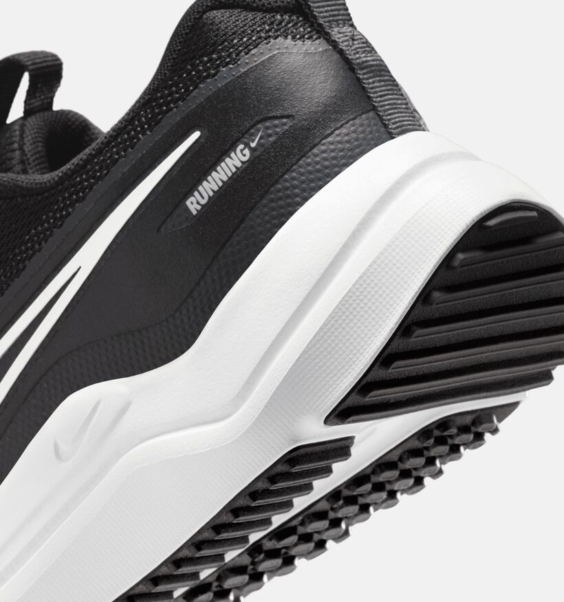 Nike Cosmic Runner Zwarte Sneakers voor jongens (364622) - geschikt voor steunzolen