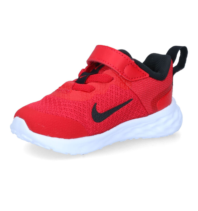 Nike Revolution Baskets pour bébé en Rouge pour garçons (308994)