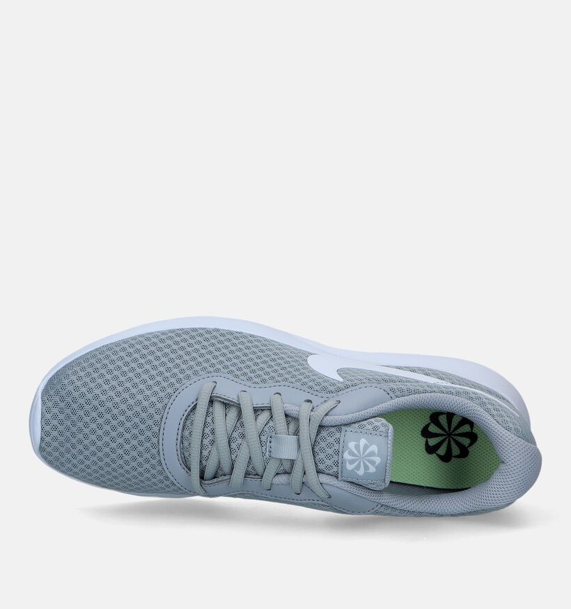 Nike Tanjun Baskets en Noir pour hommes (332341)
