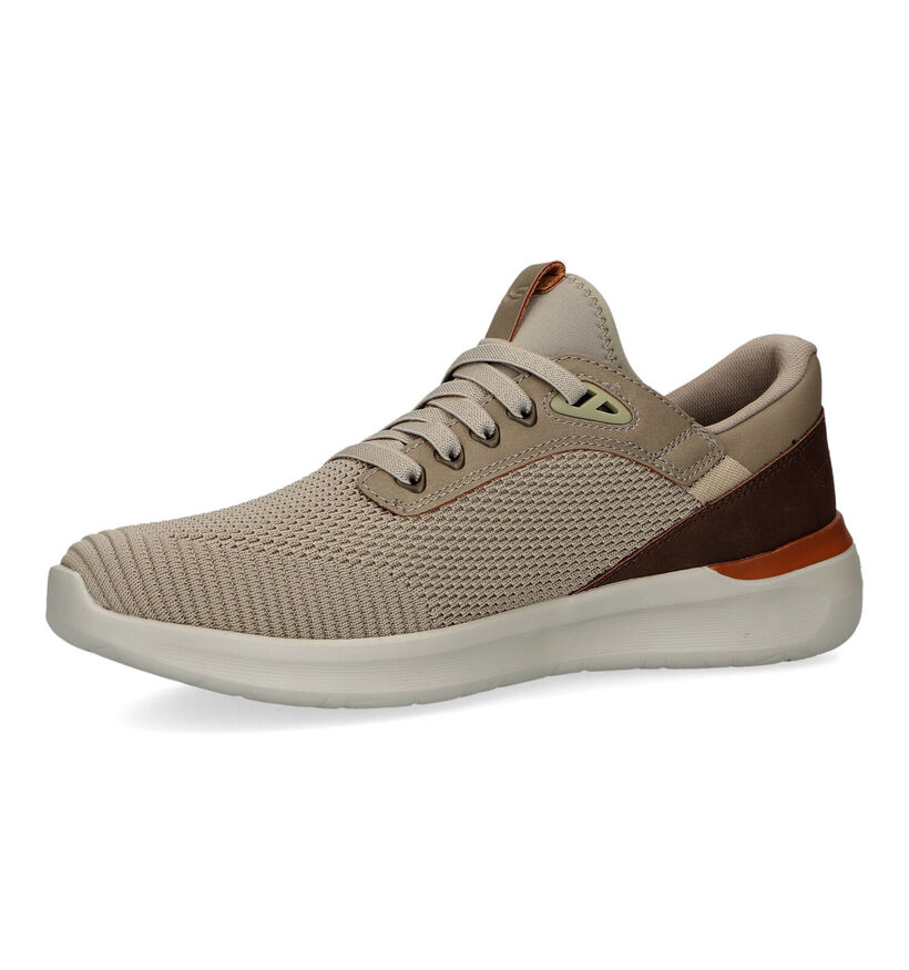 Skechers Lattimore Taupe Slip-on sneakers in stof (322952)