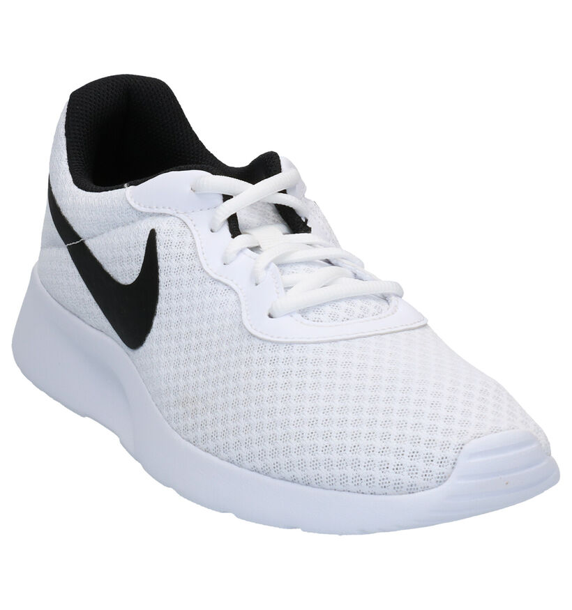 Nike Tanjun Zwarte Sneakers voor heren (309098)